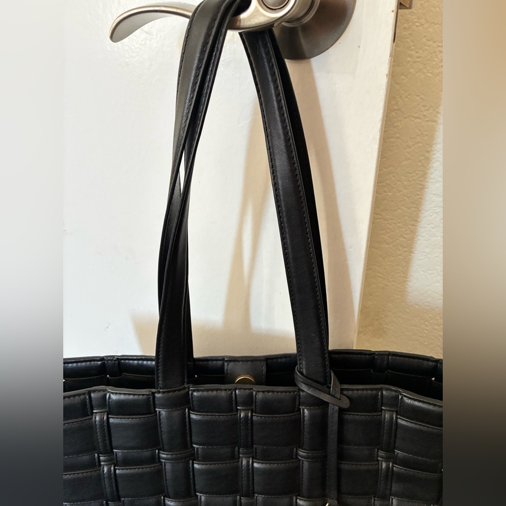 Michael Kors Black Quilted Tote With Wallet! - Picture 4 of 16